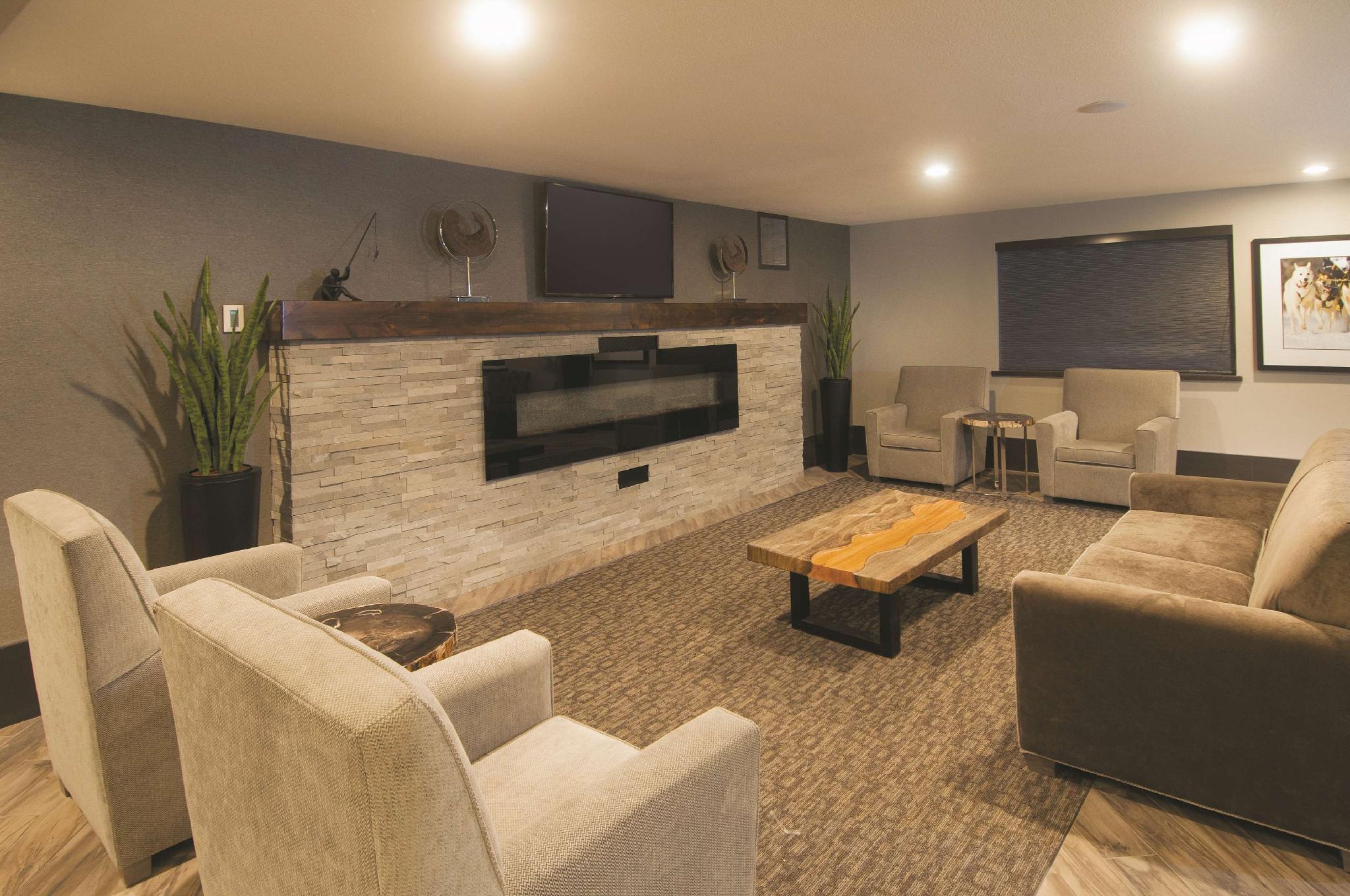 מלון La Quinta By Wyndham Fairbanks Airport מראה חיצוני תמונה