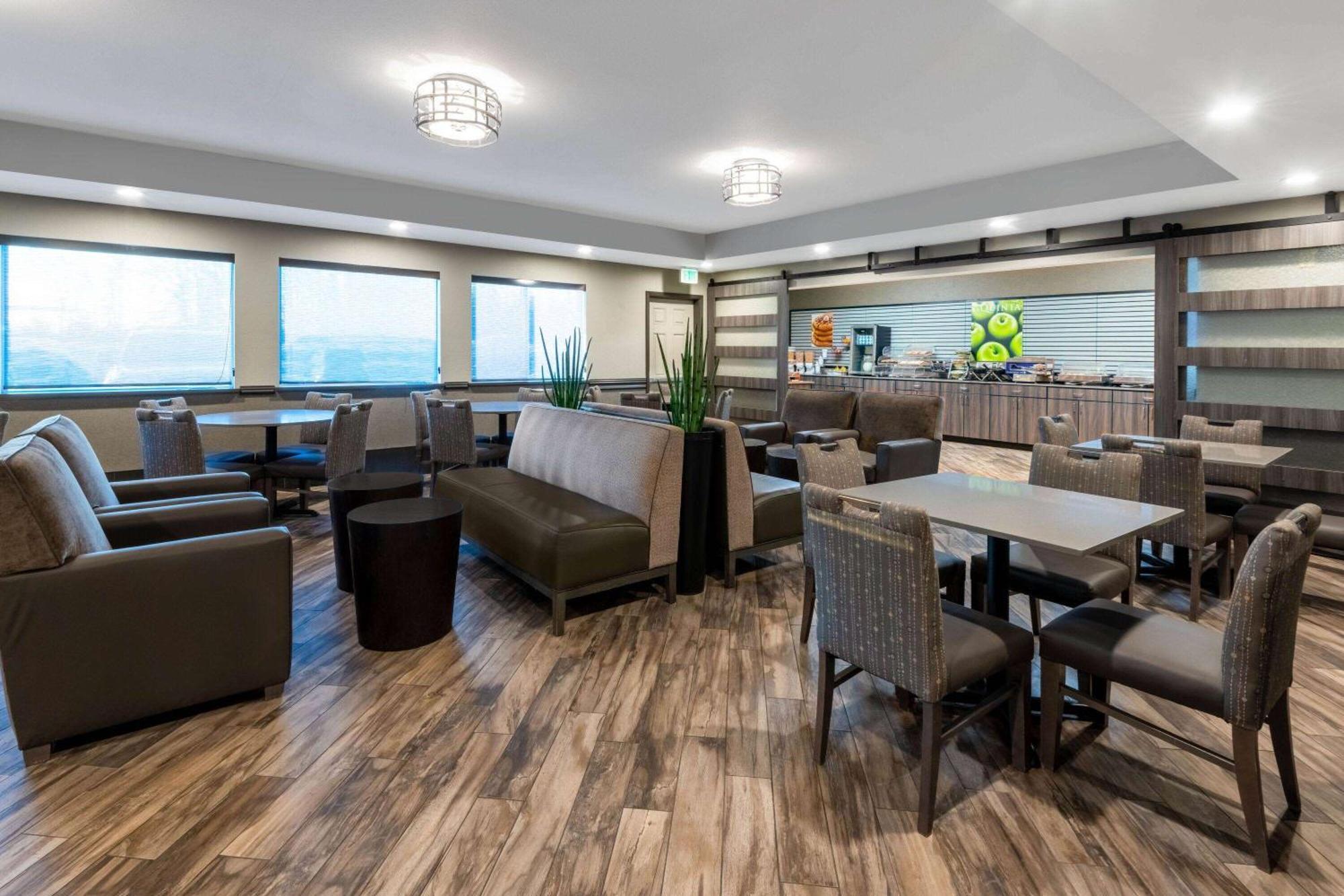 מלון La Quinta By Wyndham Fairbanks Airport מראה חיצוני תמונה